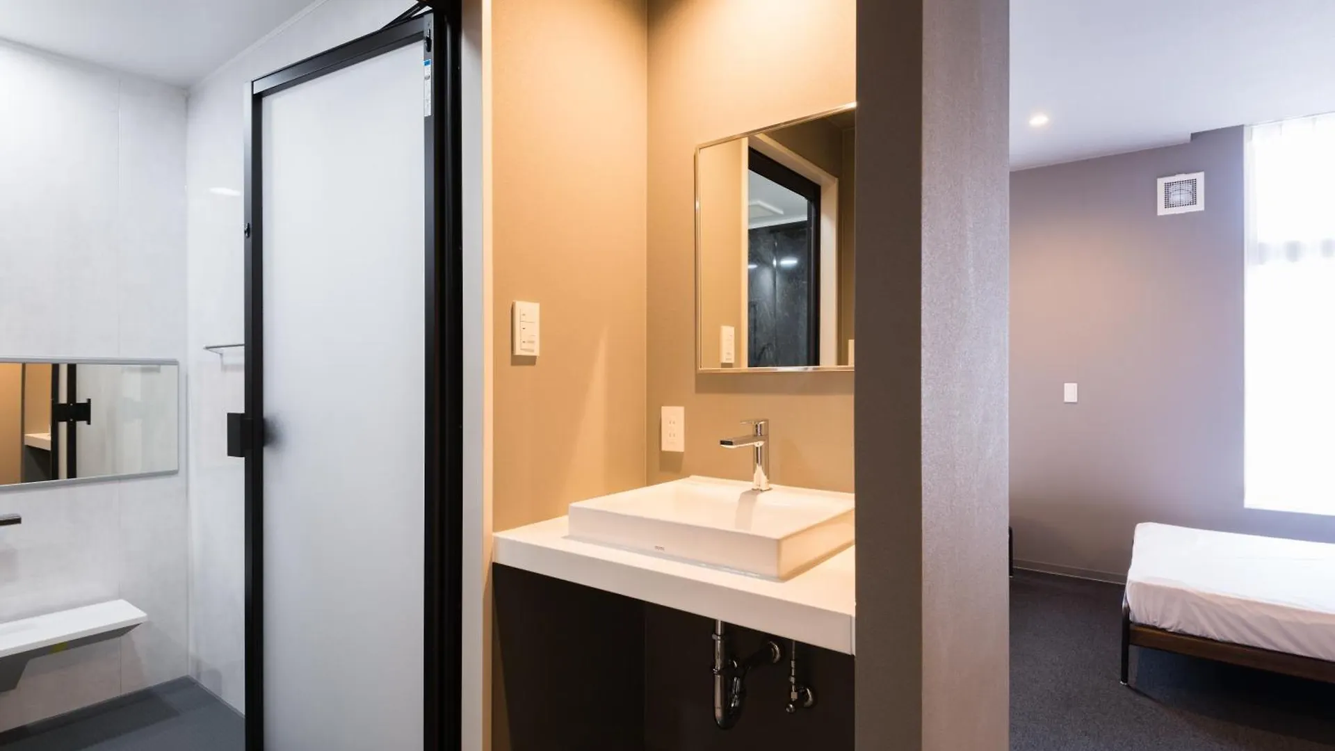 Bon Hostel Osaka