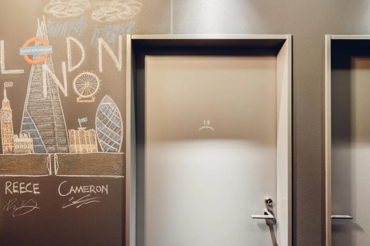 Bon Hostel Osaka